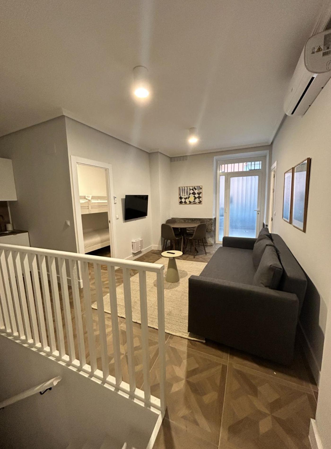 Appartement Sunny 9pax 4 En Minas-malasana E3 *