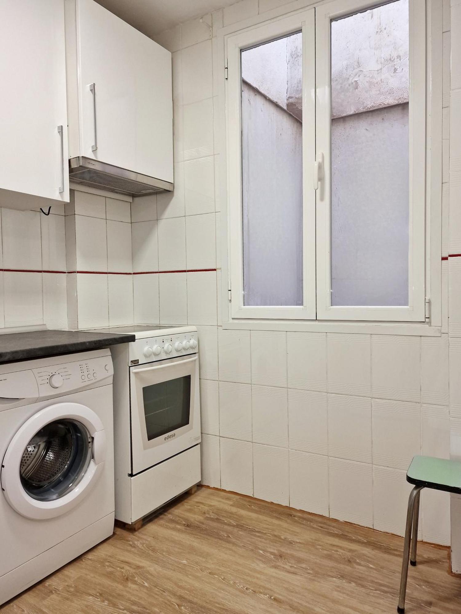 Apartamento Mayor Calle, Alojate En El Centro Historico De Madrid, Junto A Plaza Mayor Y Mercado De San Miguel, Edificio Historico 3er Piso Sin Ascensor
