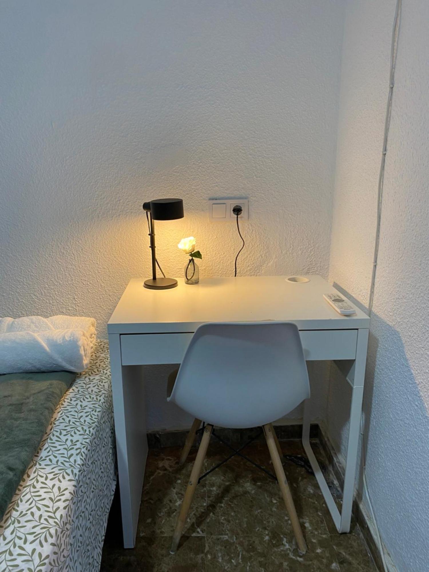 Apartamento Econostay Fuencarral Madri