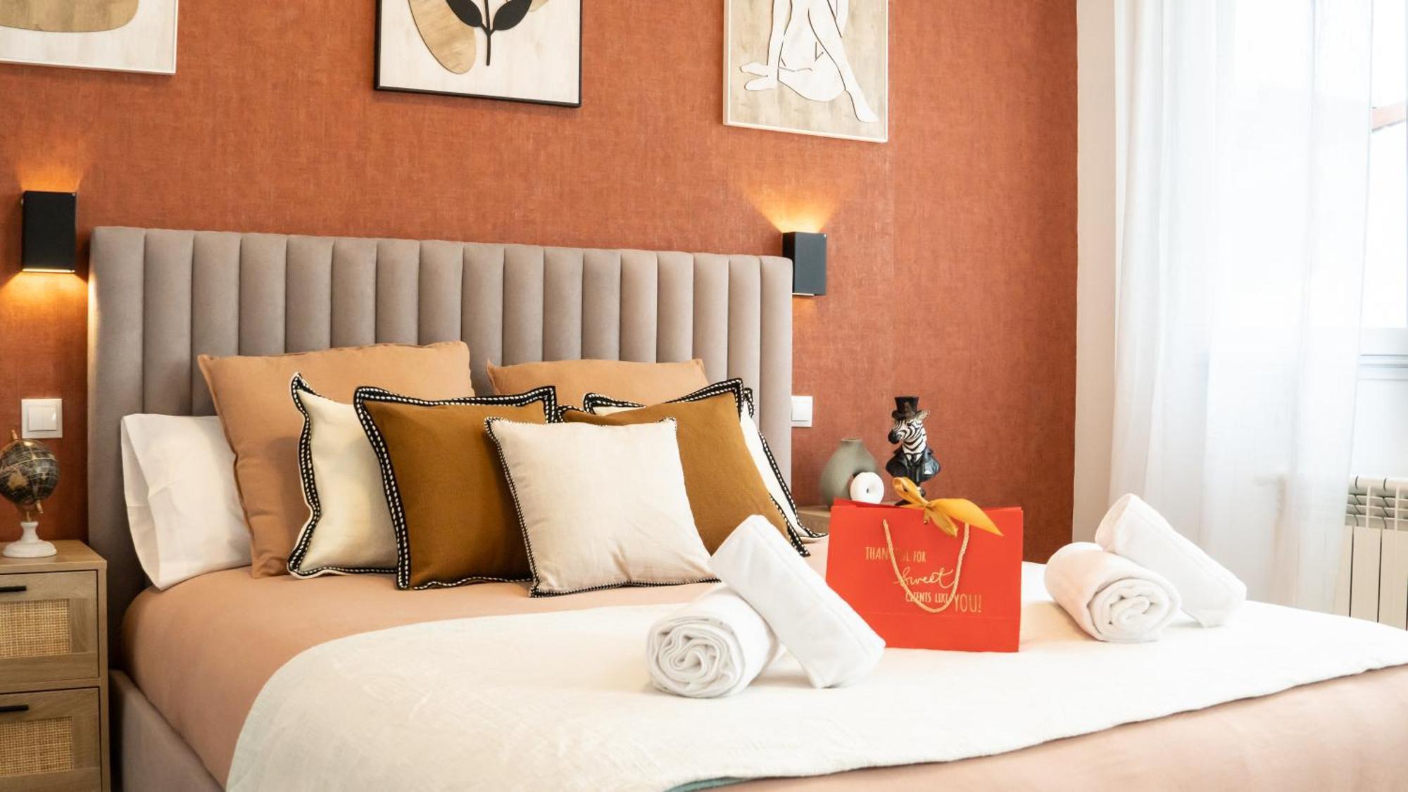 Apartment Penthouse Gran-via Luxury Private Flat - 2bd *