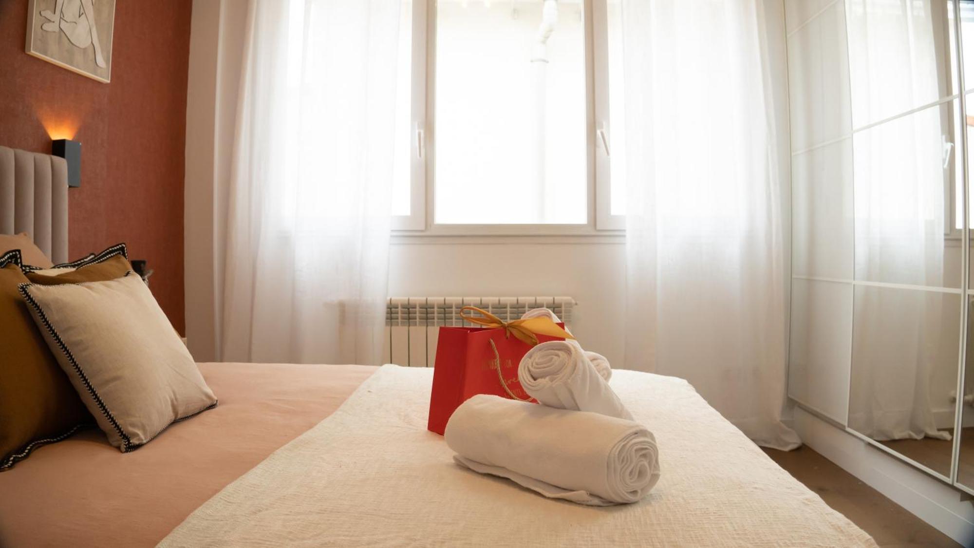 Penthouse Gran-via Luxury Private Flat - 2bd Apartment *
