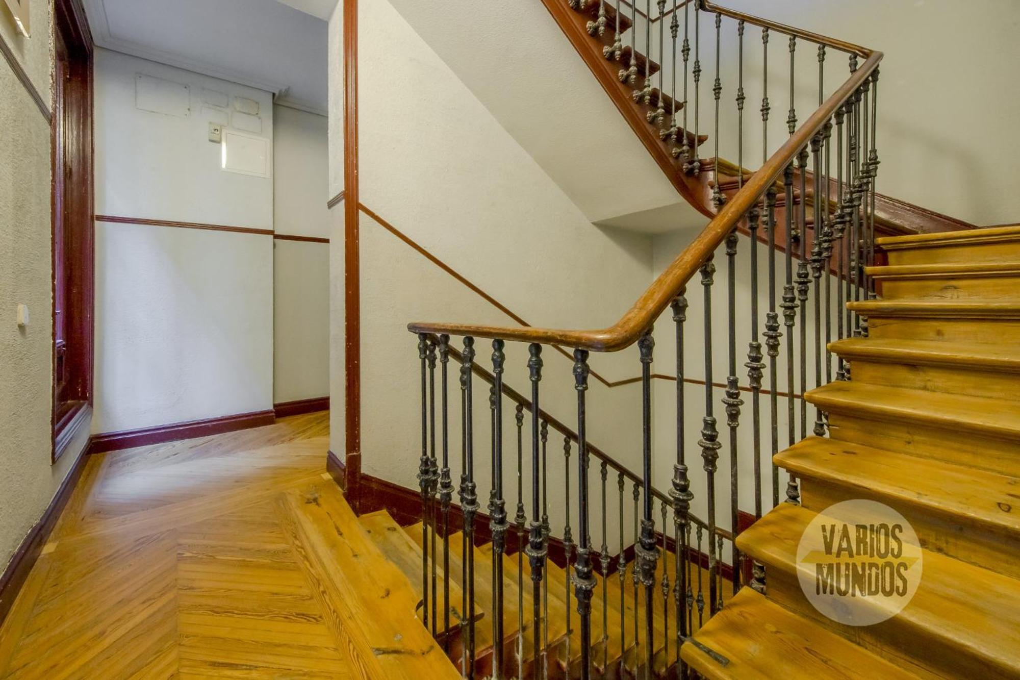 Apartamento Beautiful Loft 3pax En Huertas-cortes *