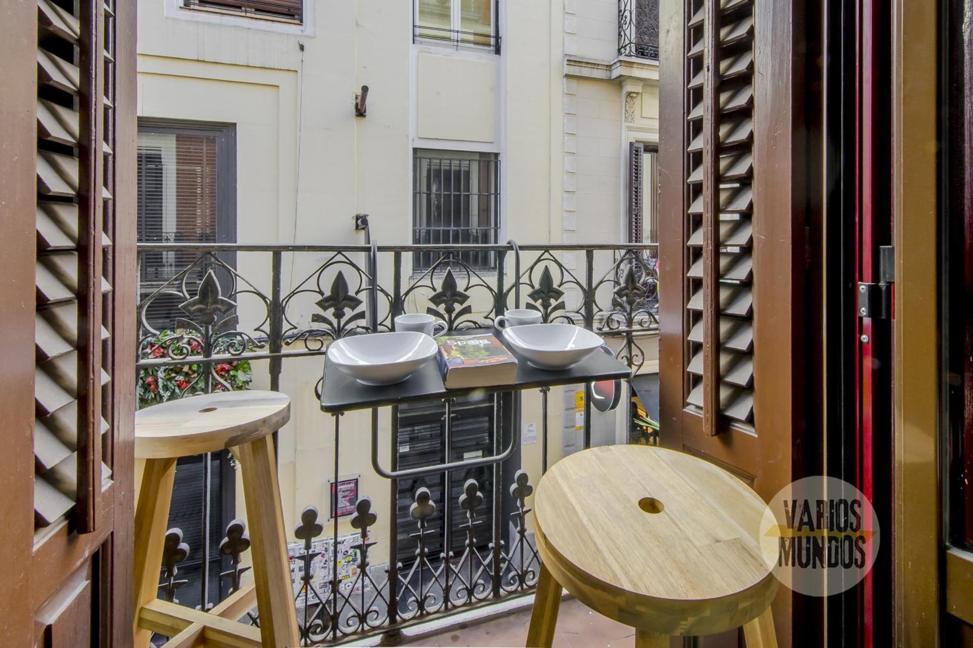 Apartamento Beautiful Loft 3pax En Huertas-cortes