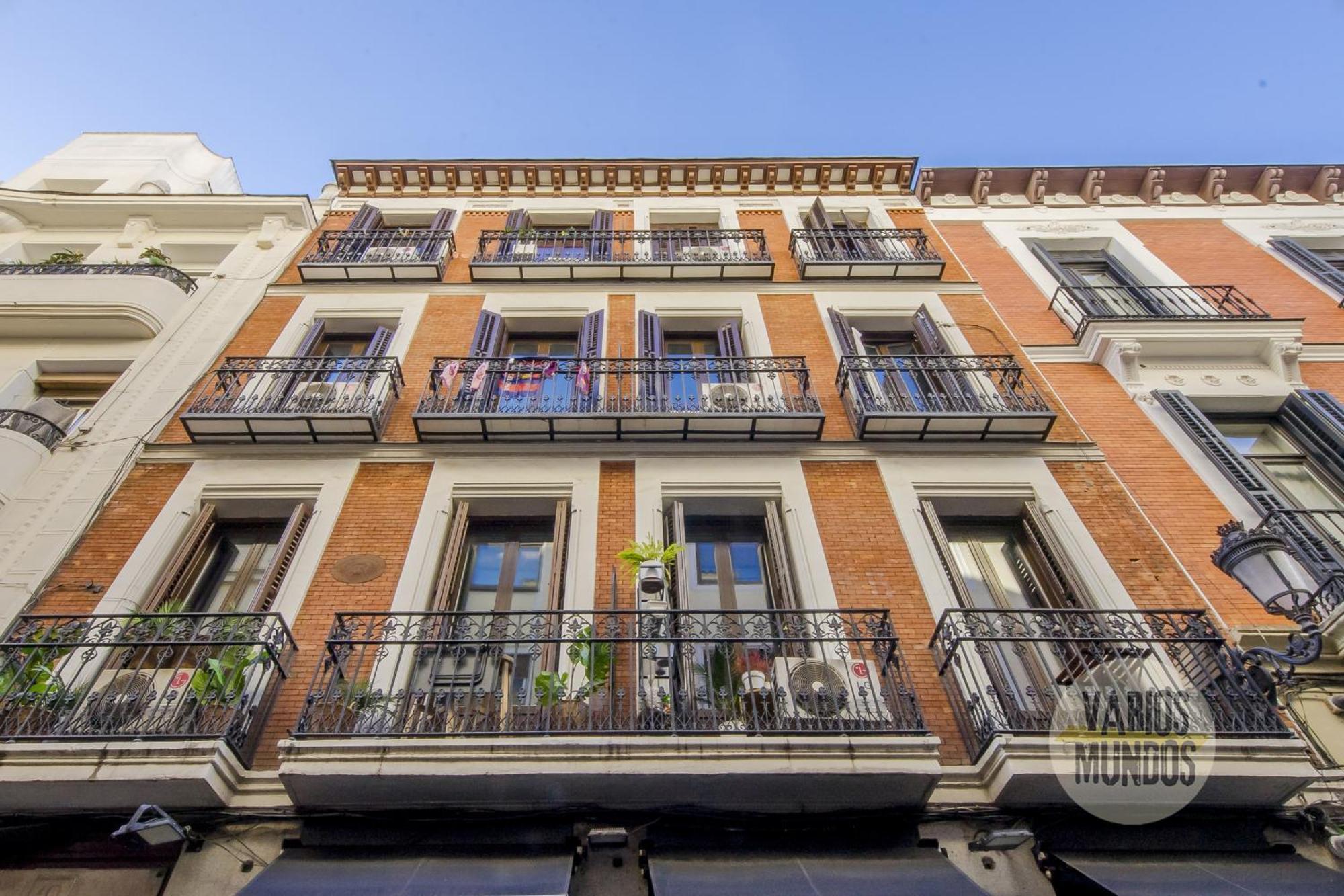 Beautiful Loft 3pax En Huertas-cortes Apartamento