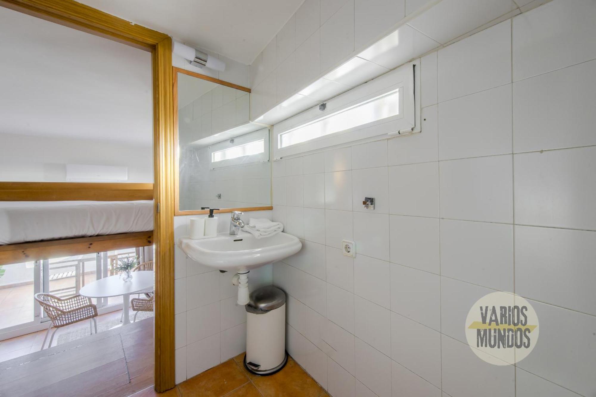 Fabuloso Atico Doble Altura 3pax En Chueca *