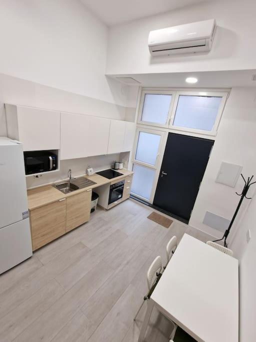 Seco Calle, Precisos Loft Super Equipado Cerca De Metro Pacifico Apartment *