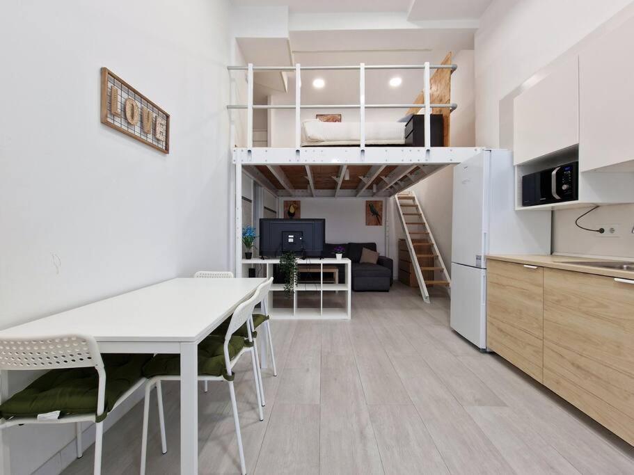 Seco Calle, Precisos Loft Super Equipado Cerca De Metro Pacifico Apartment Madrid