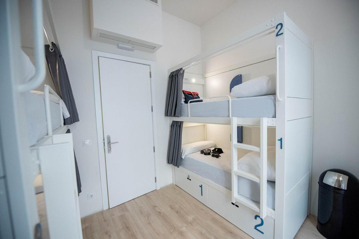 Room00 Gran Via Madrid