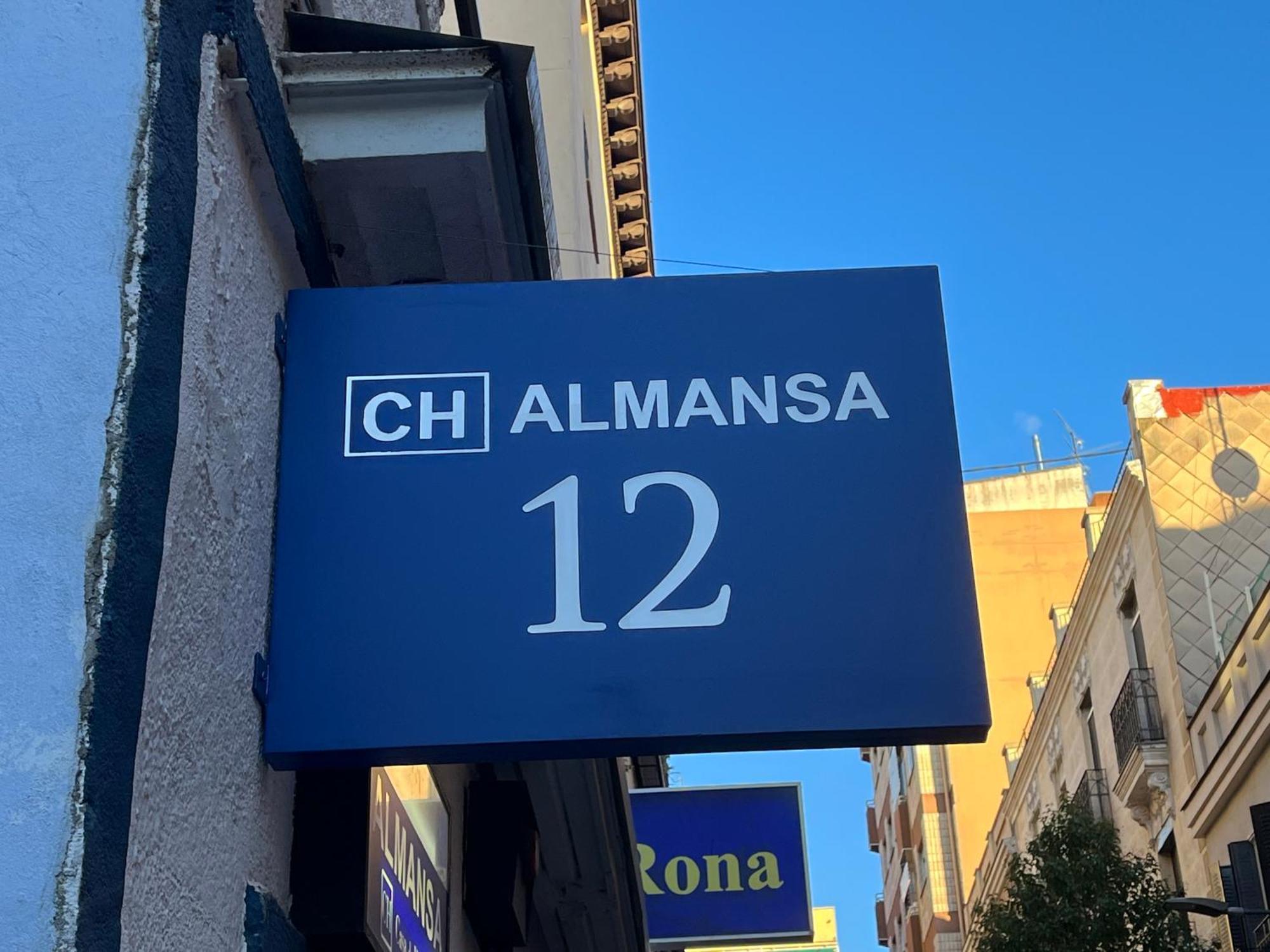Casa De Huespedes Almansa Affittacamere 2*