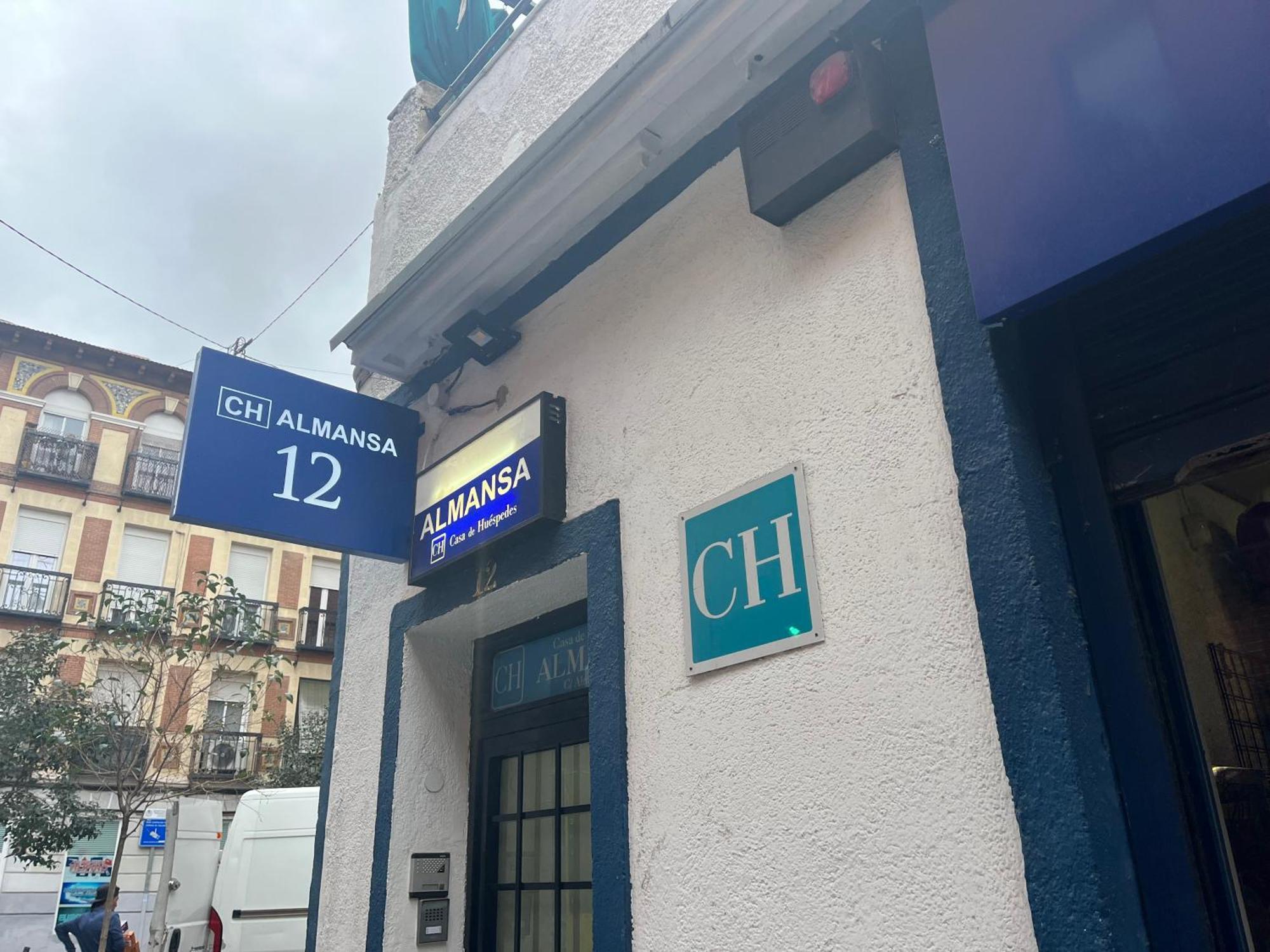 Affittacamere Casa De Huespedes Almansa 2*