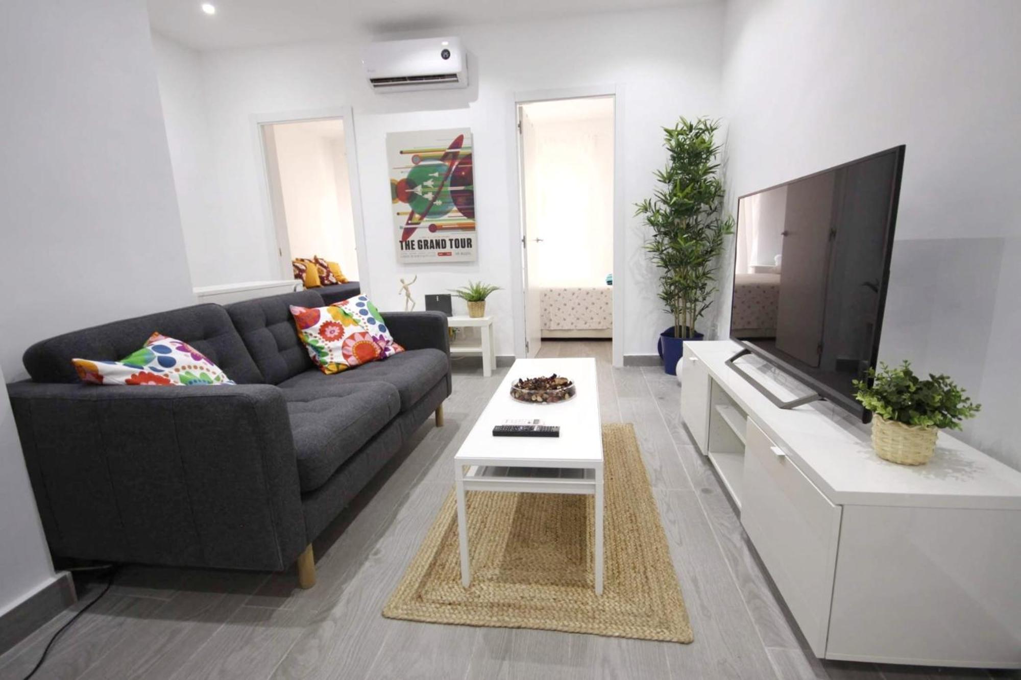 Comodo Piso En Vallecas By Bebalmy Apartment Madrid