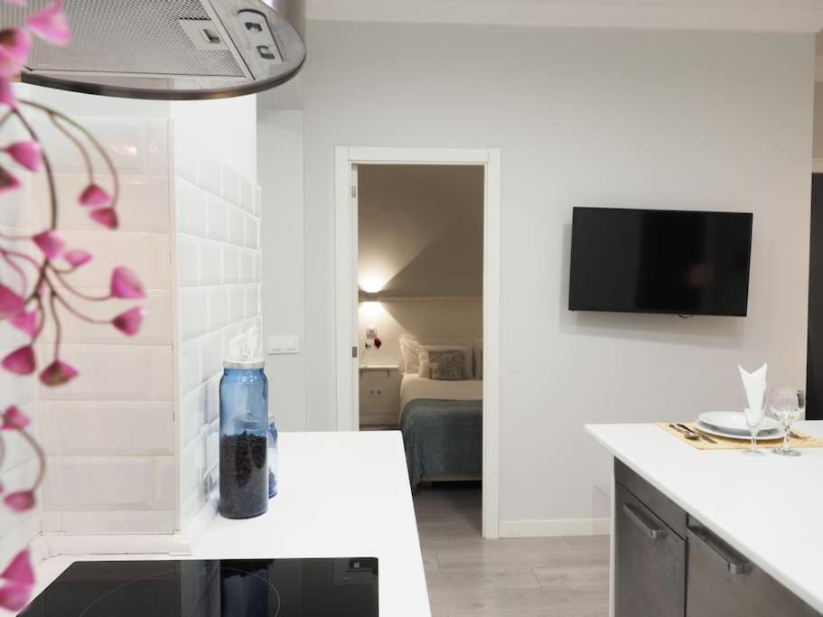 Appartement Tranquilidad En El Corazon De Madrid. *