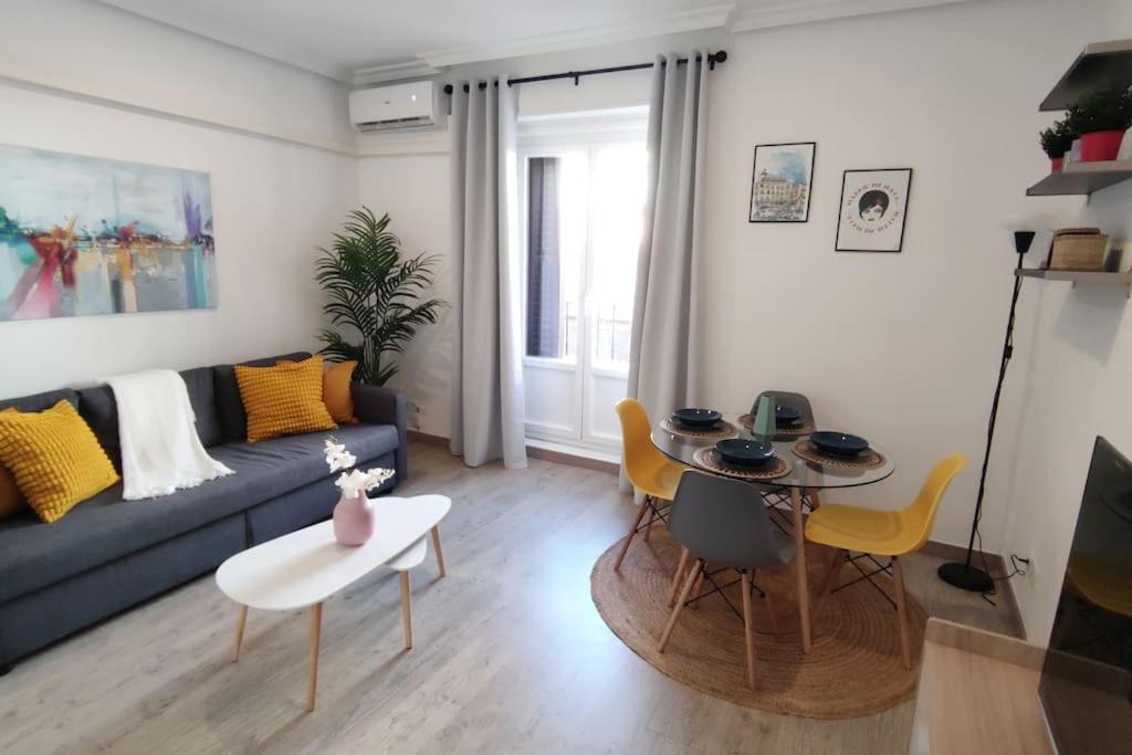 Maravilloso Apartamento En Sol Madri