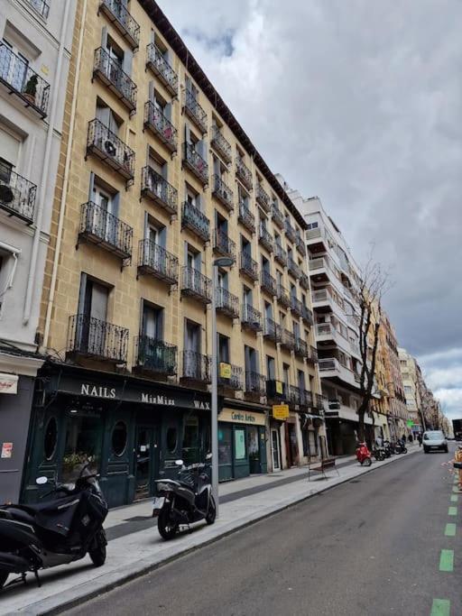 Apartamento For Encantador Piso Temporal En Chamberi 2 Dormitorios, Hidromasaje Y Luz Natural Pon23 *