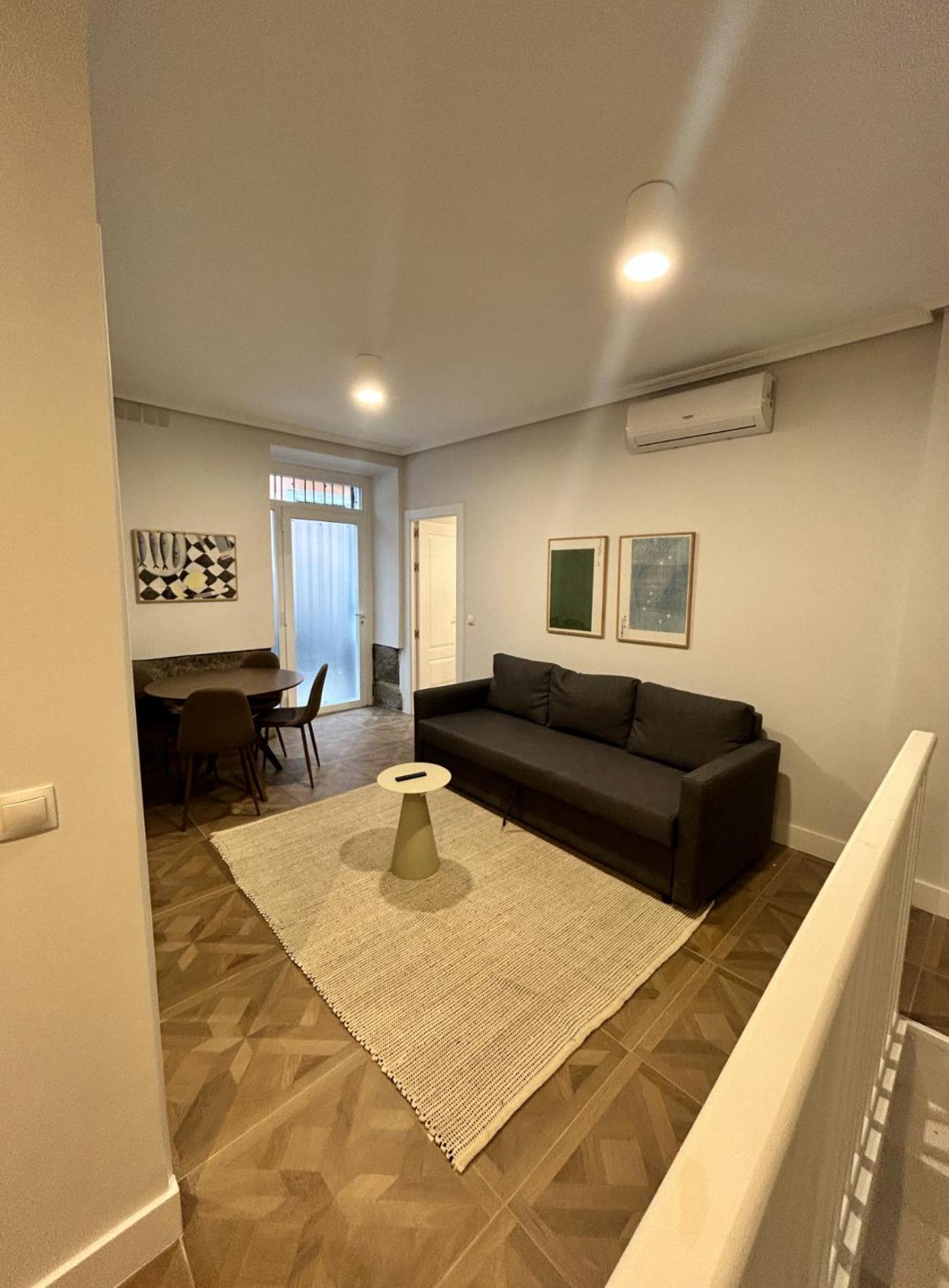 Sunny 9pax 4 En Minas-malasana E3 Appartement