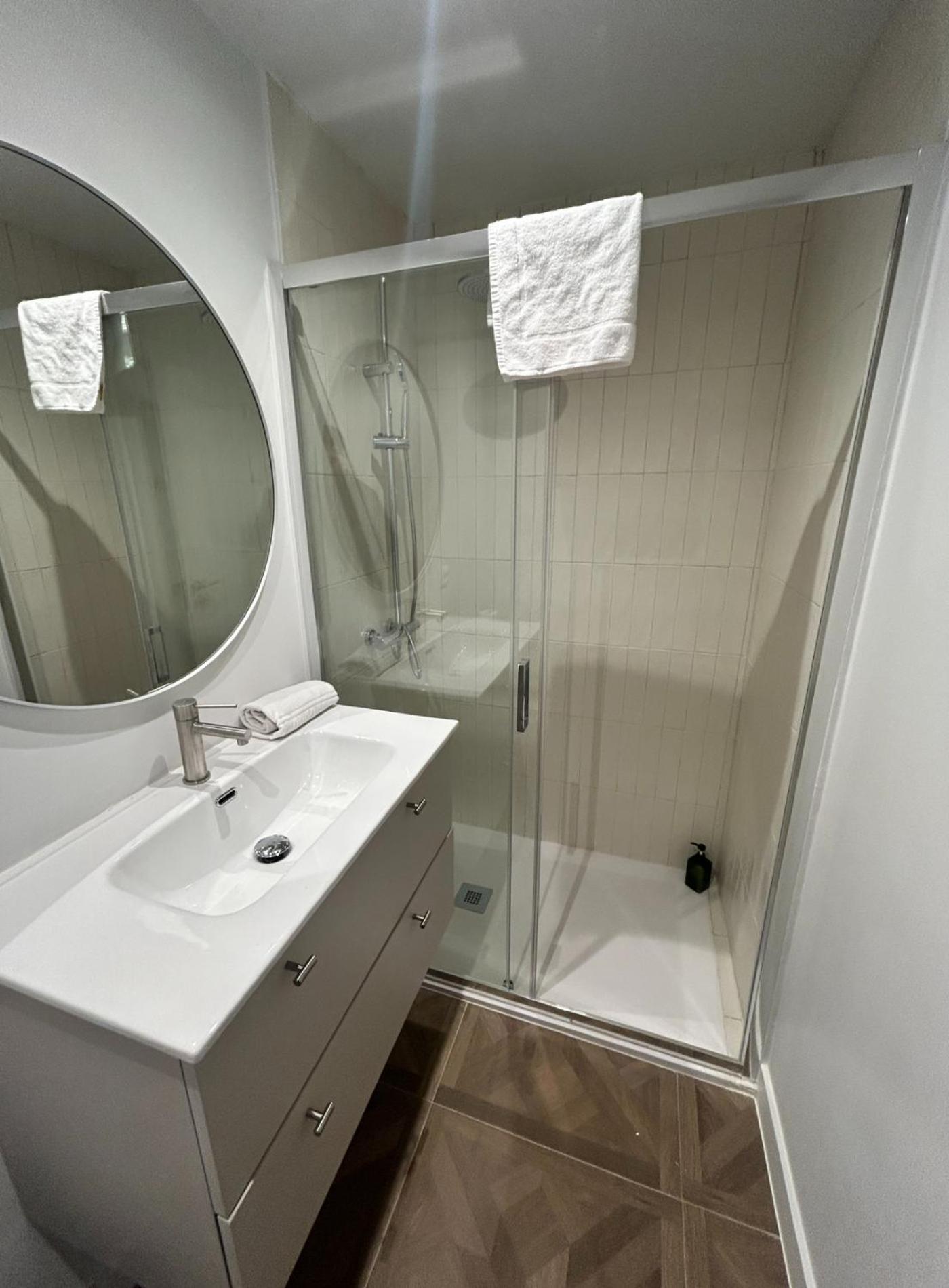 Sunny 9pax 4 En Minas-malasana E3 Appartement