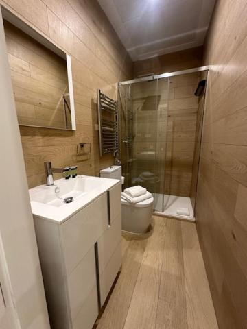 Appartamento Casa De Huespedes Almirante Madrid