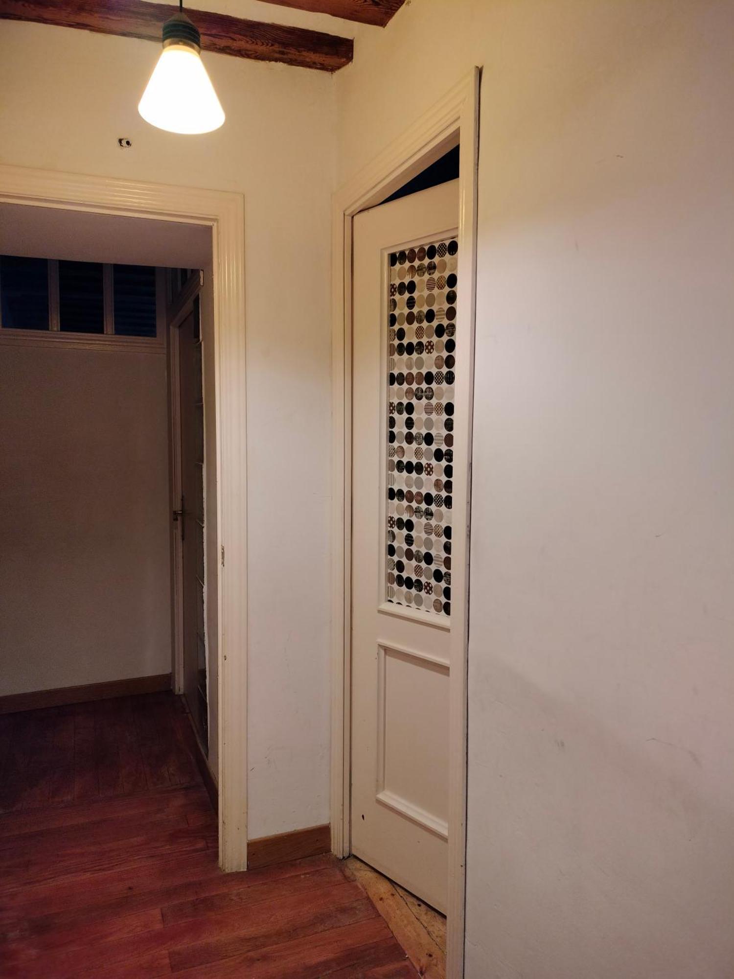 Habitación en casa particular Gran Con Balcon En Tirso De Molina *