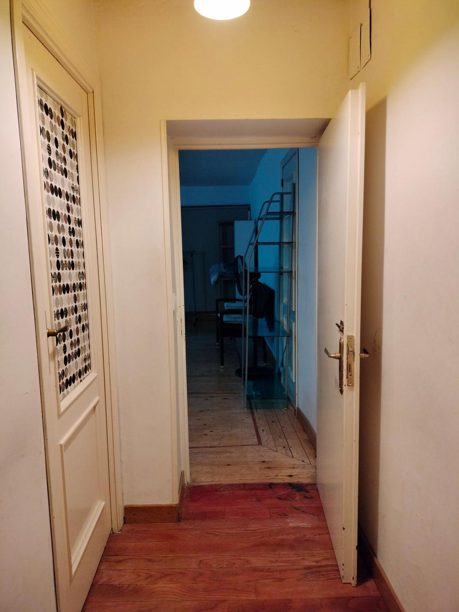 Habitación en casa particular Gran Con Balcon En Tirso De Molina *