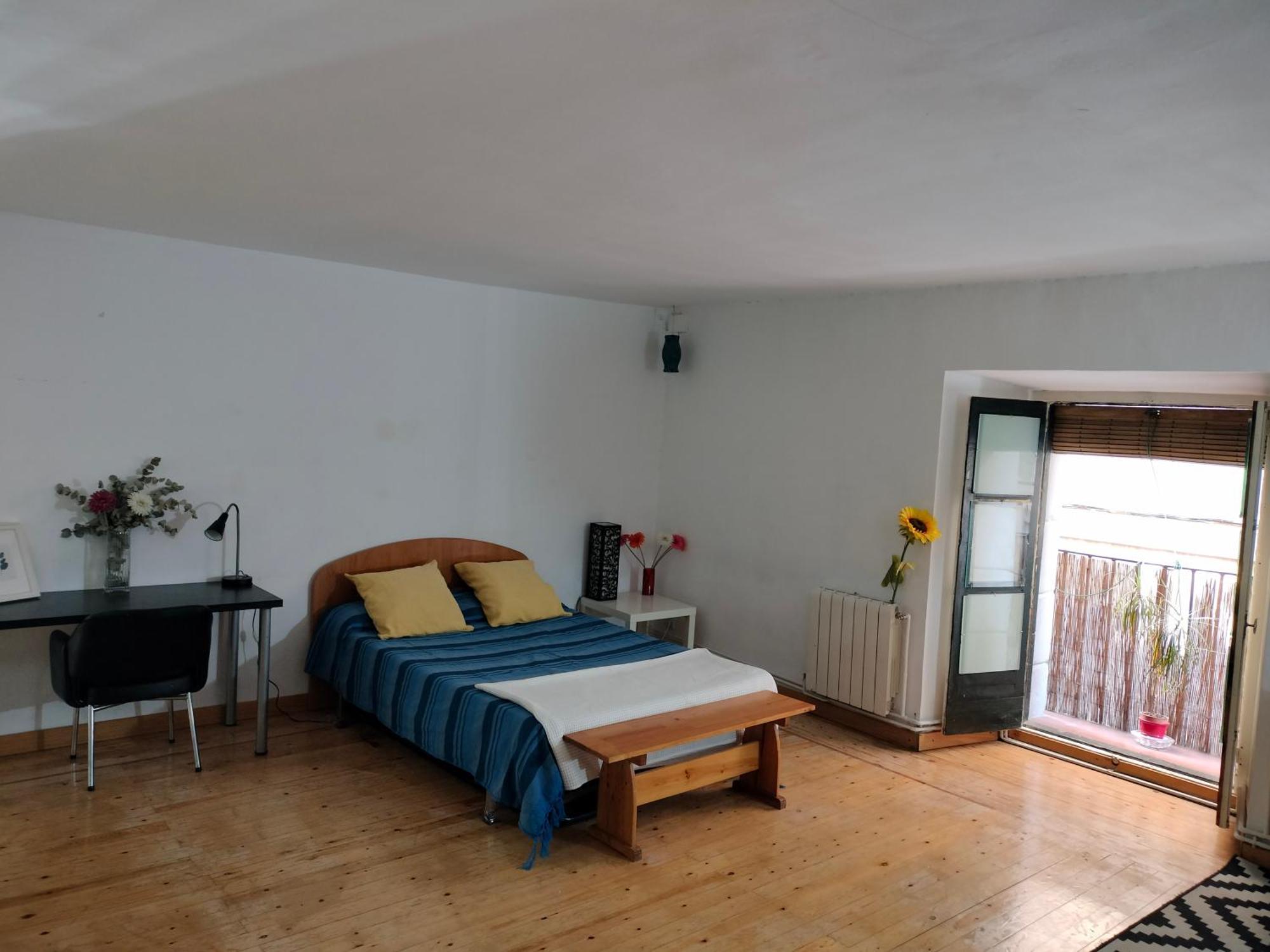 Habitación en casa particular Gran Con Balcon En Tirso De Molina Madrid
