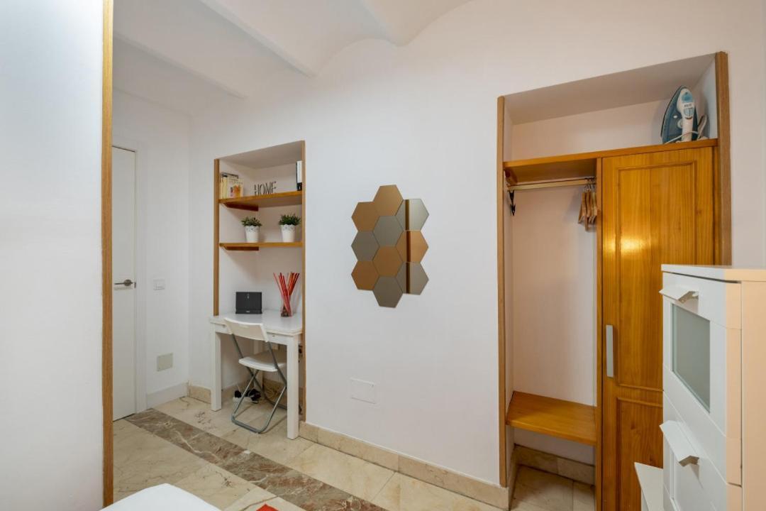 2 Bedroom 1 Bathroom Furnished - Sol - Cozy Vintage - Mintystay Apartment