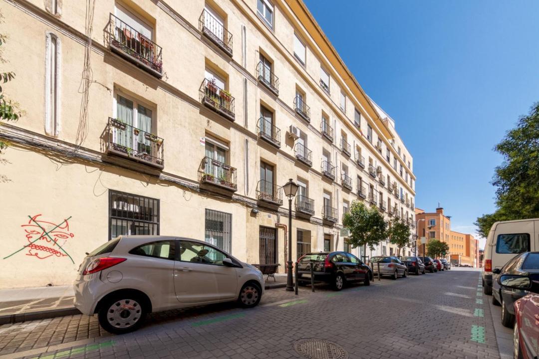 2 Bedrooms 1 Bathroom Furnished - Lavapies - Modern Cozy - Mintystay * Madri