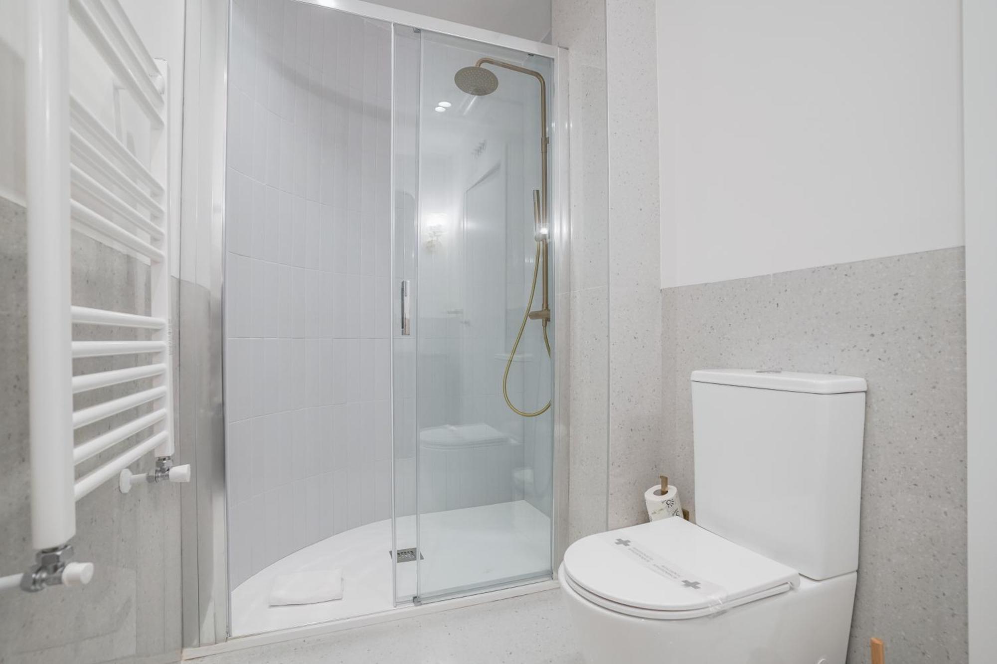 Apartamento Amazing Apartment-3bedrooms 3bathrooms-lavapies *