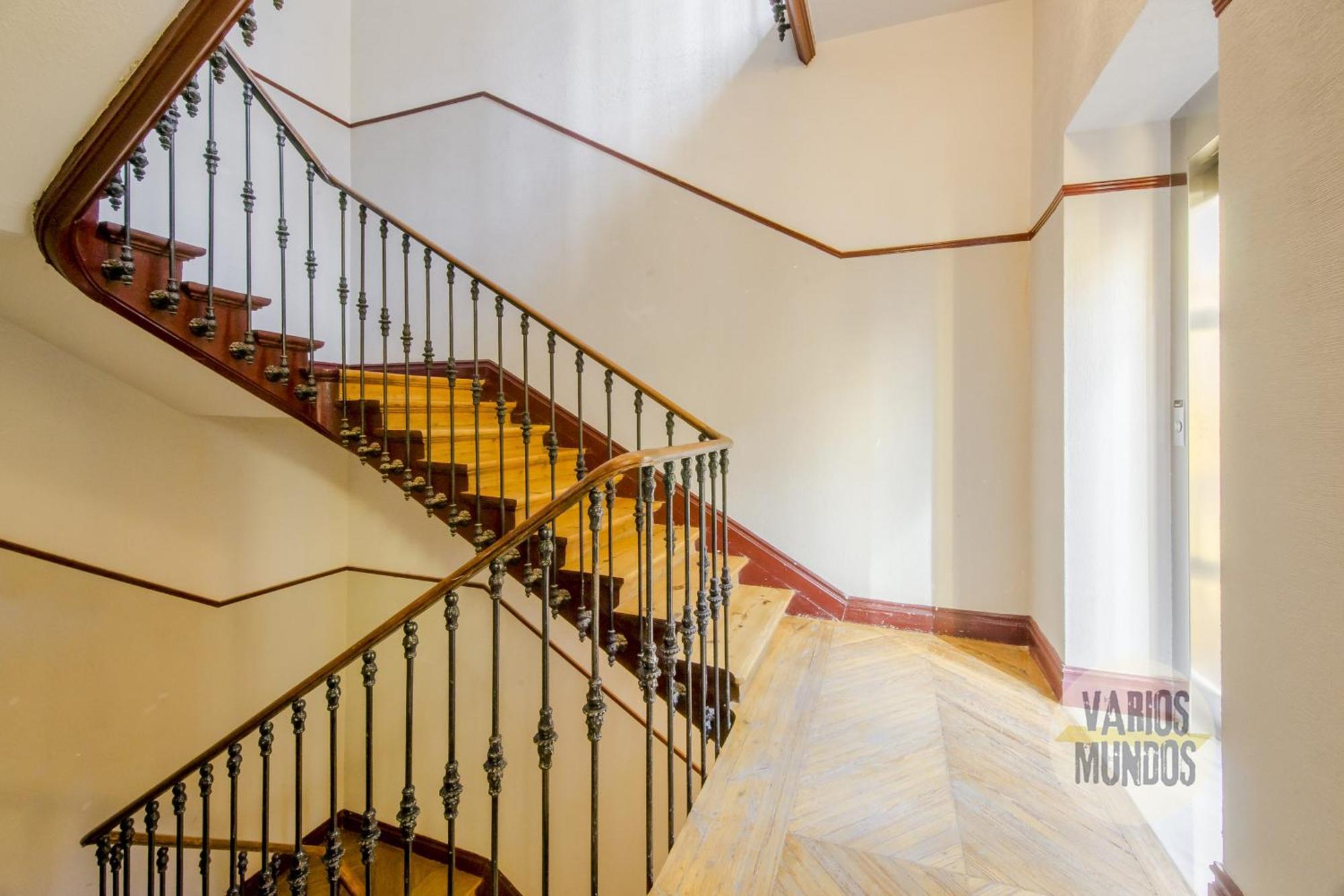 Elegant 4pax En Letras-cortes Apartment Madrid
