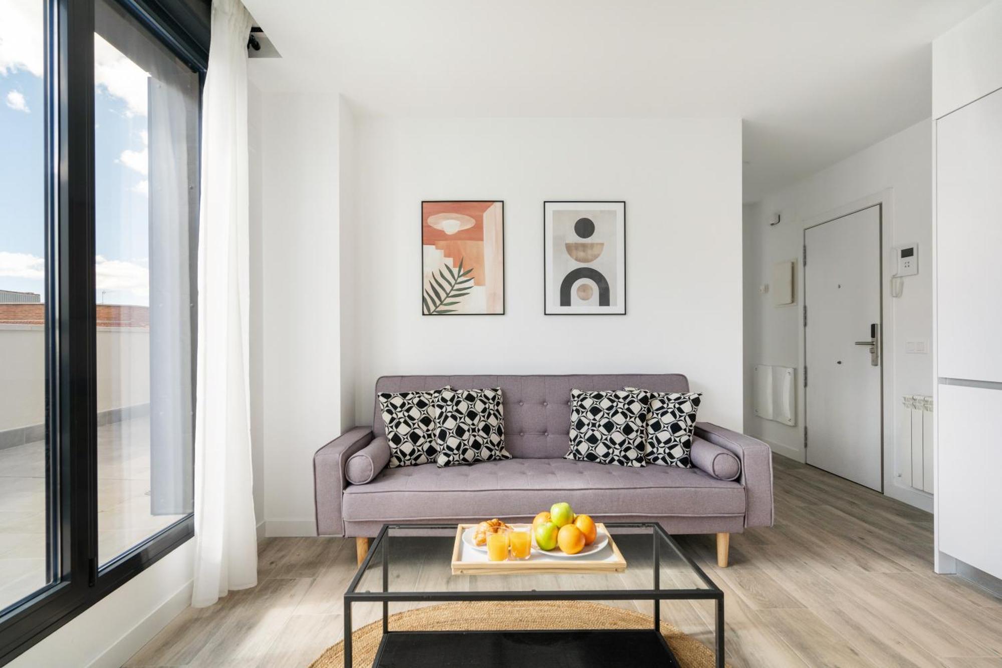 Dobo Homes - Eg13 Madrid