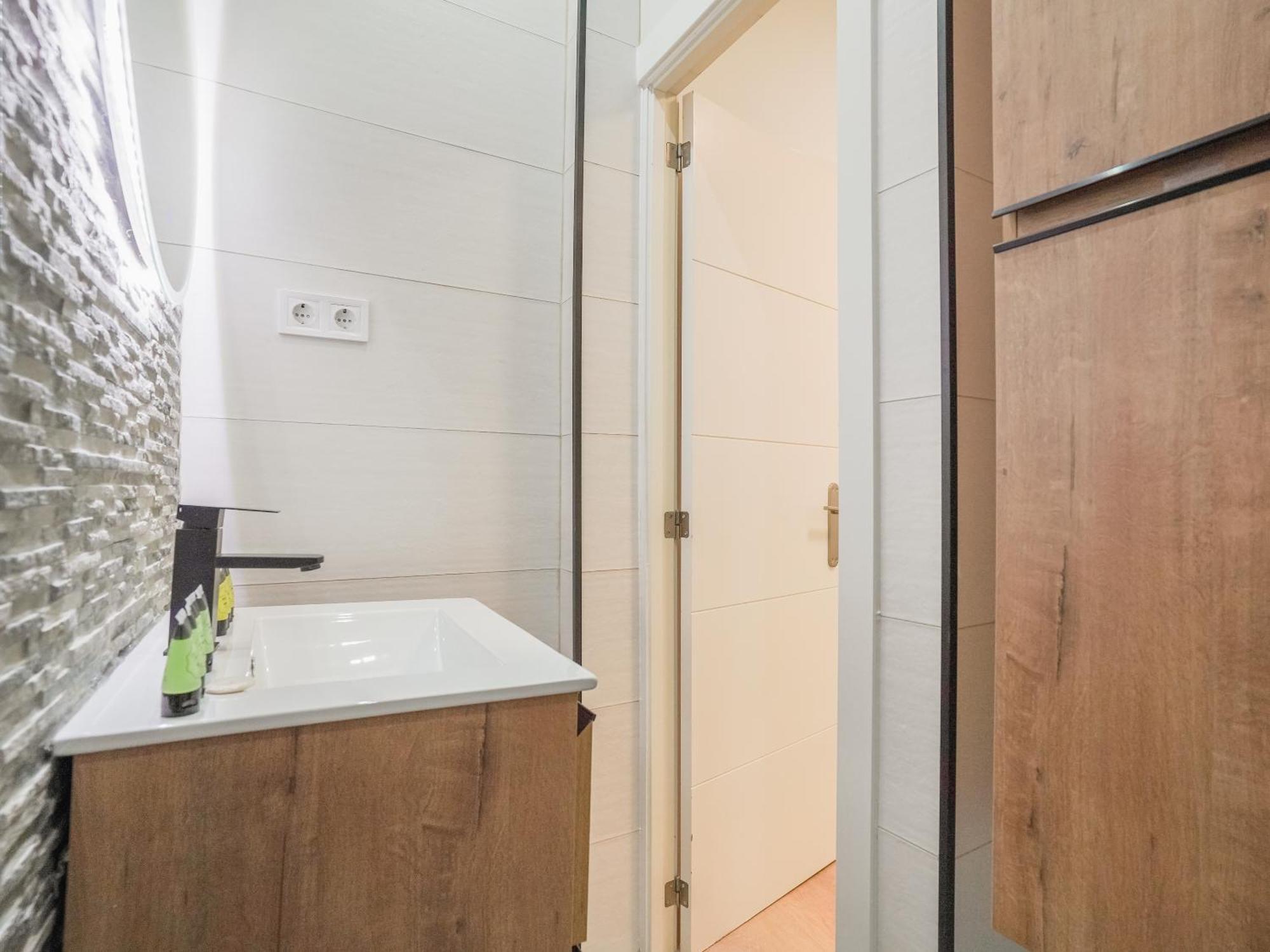 Cozy Apartment-2bedrooms 1bathroom-atocha Apartment Madrid