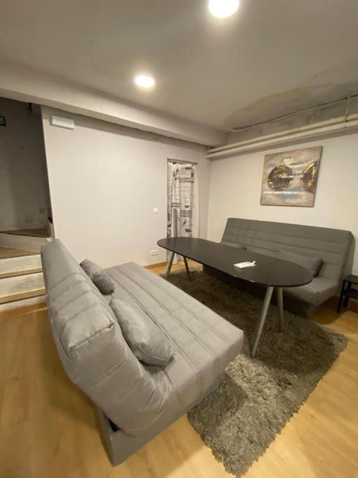 Appartement At 20' By Metro From The Centre *