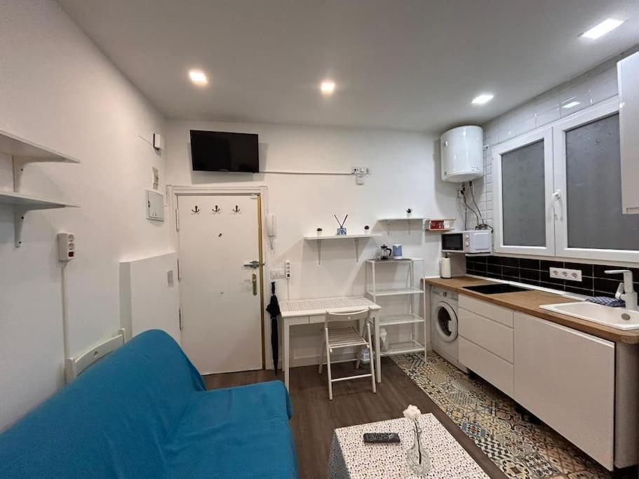 Centrally Located Flat In M80.8