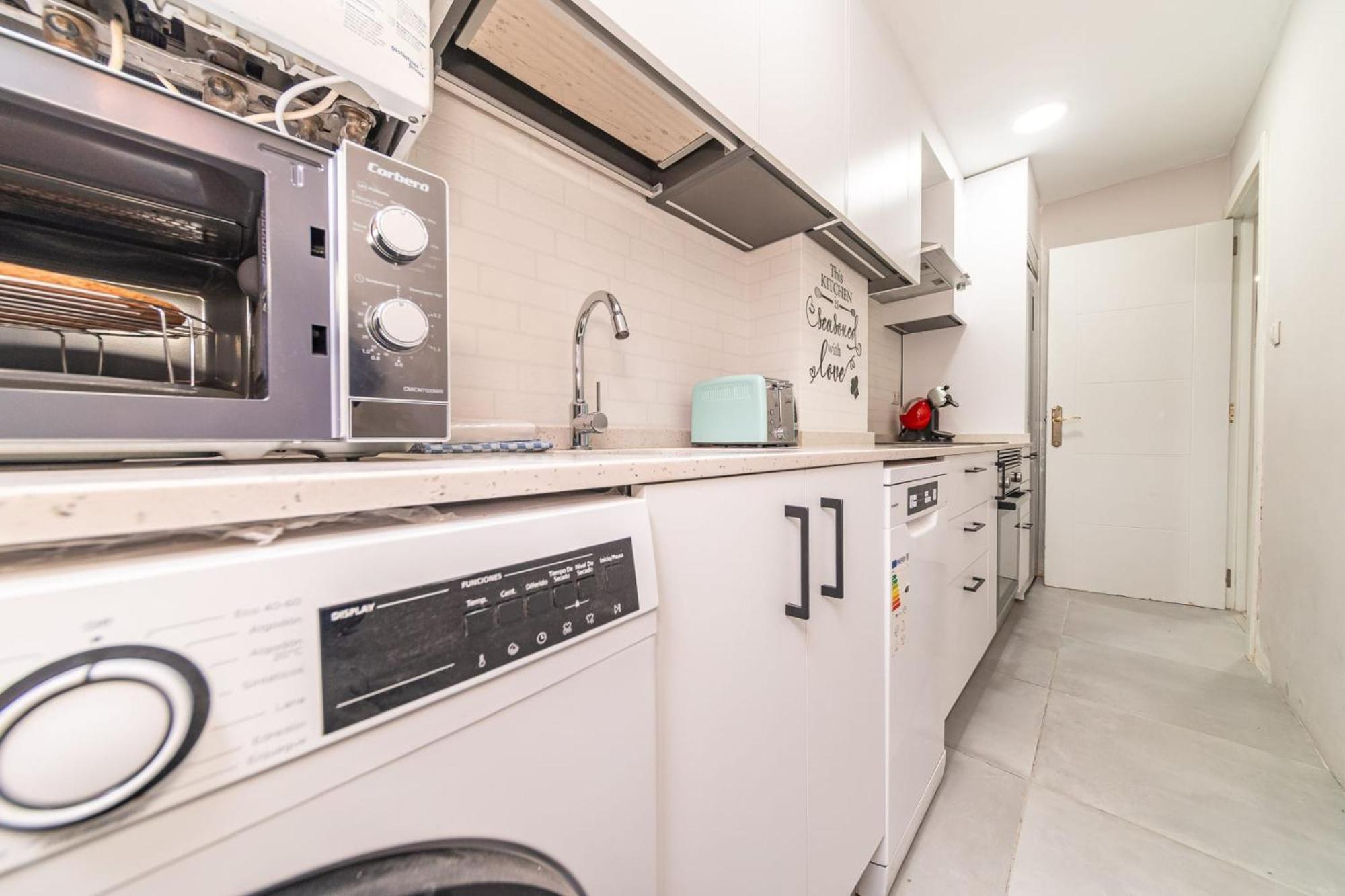 Appartamento Elegant 6 Pax In Plaza Eliptica - Sm17