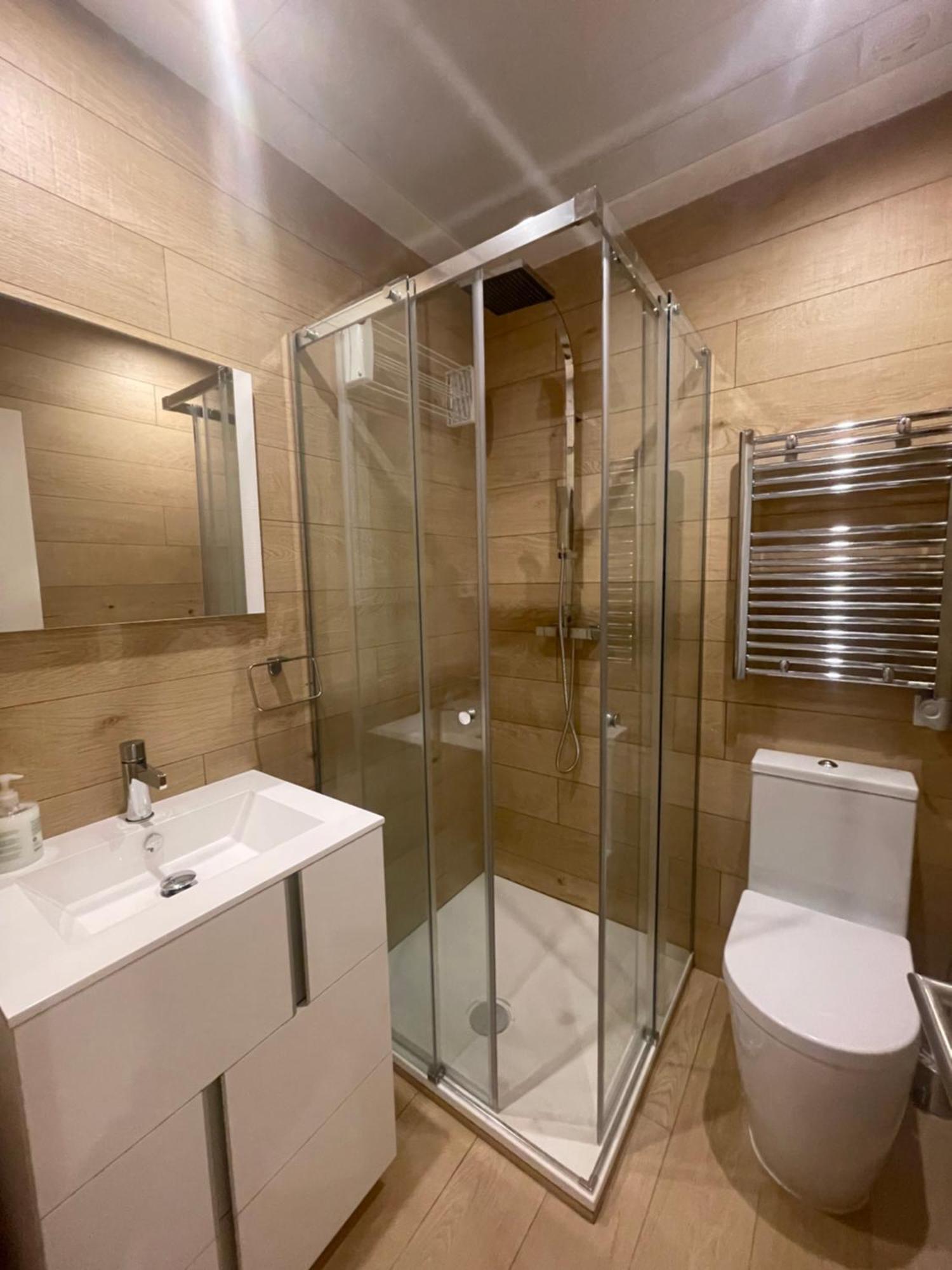 Casa De Huespedes Almirante Appartement Madrid