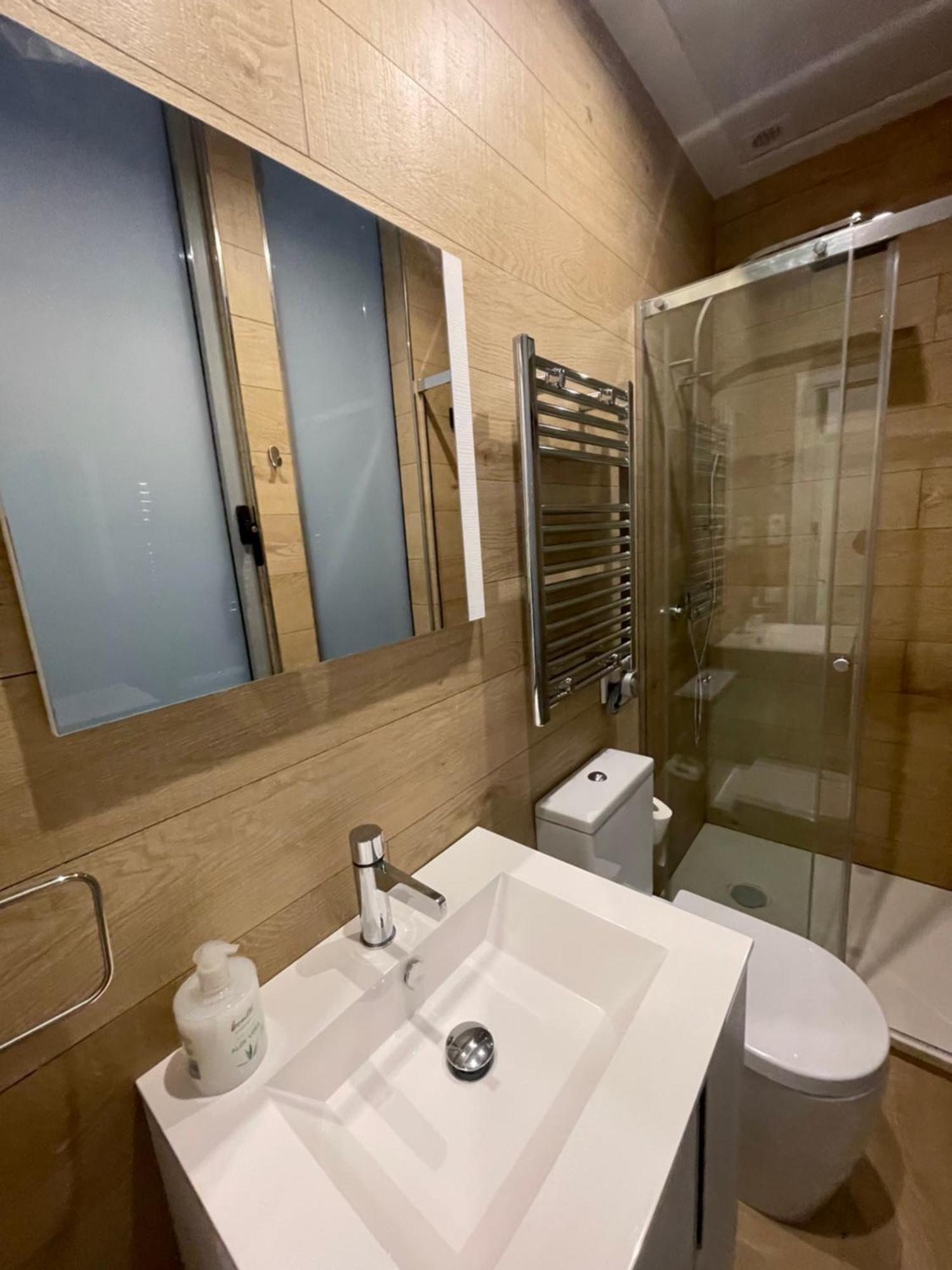 Casa De Huespedes Almirante Appartement Madrid