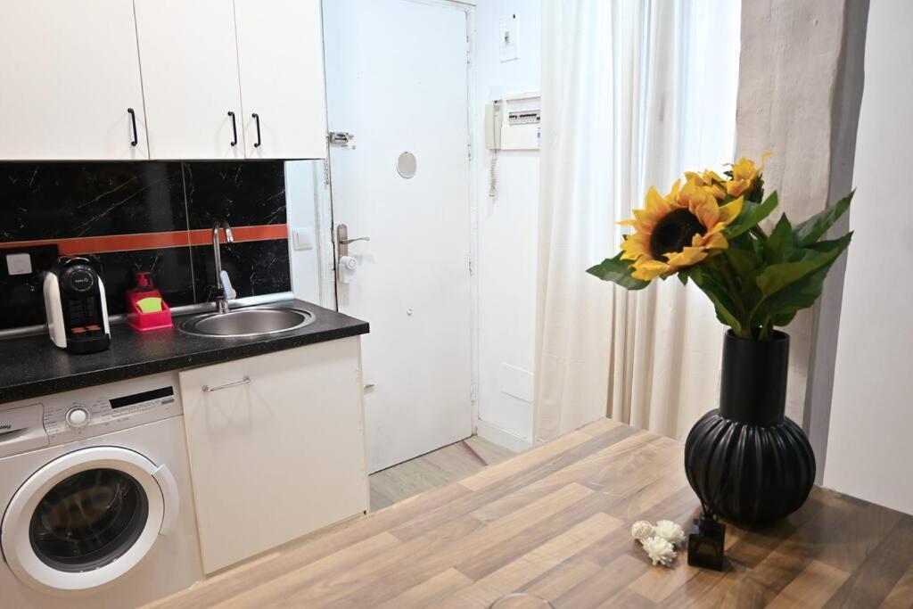 Apartamento Agradable Apartamento Temporal De 1 Dormitorio En Pez30 Madrid