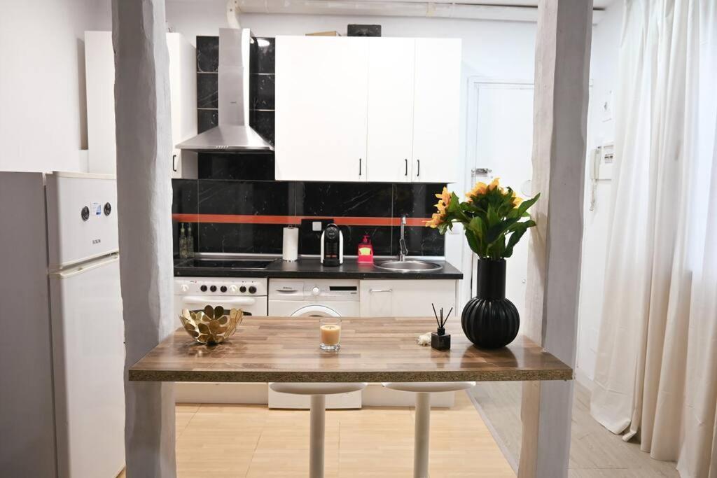 Agradable Apartamento Temporal De 1 Dormitorio En Pez30 Apartamento *