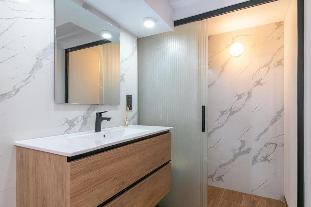 Precioso Duplex En Zona Vista Alegre En Appartement *