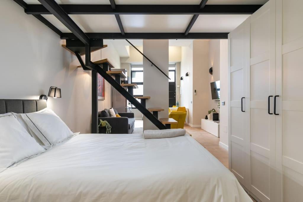 Precioso Duplex En Zona Vista Alegre En Madrid
