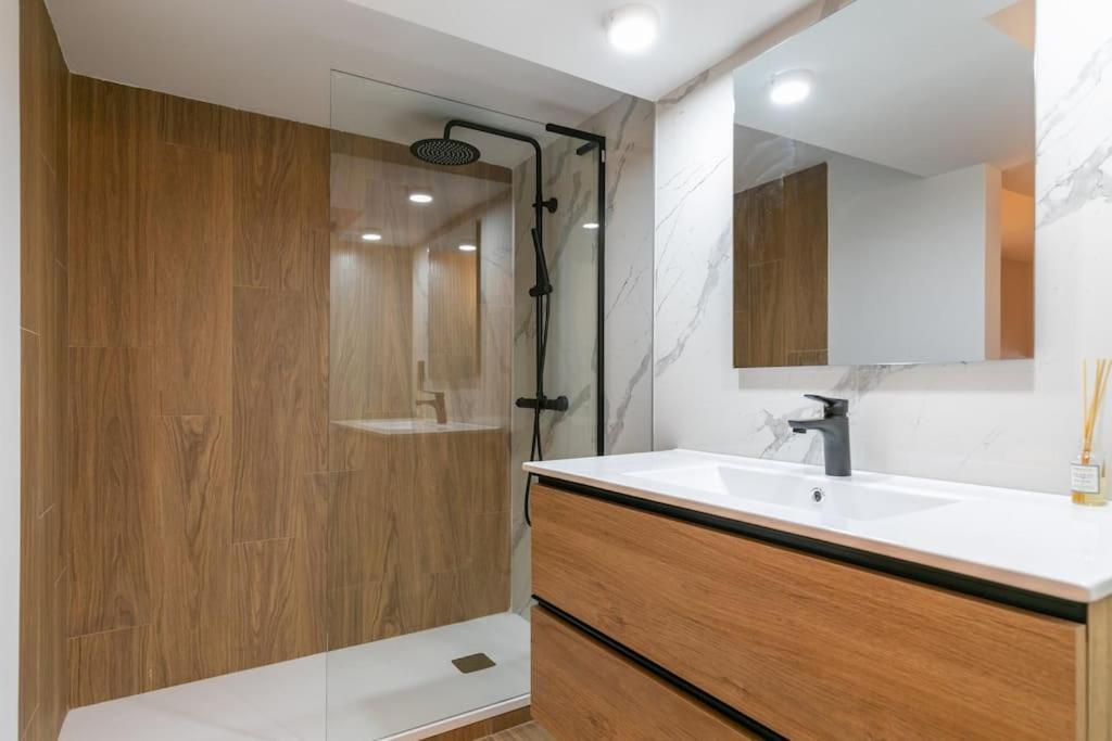Precioso Duplex En Zona Vista Alegre En *