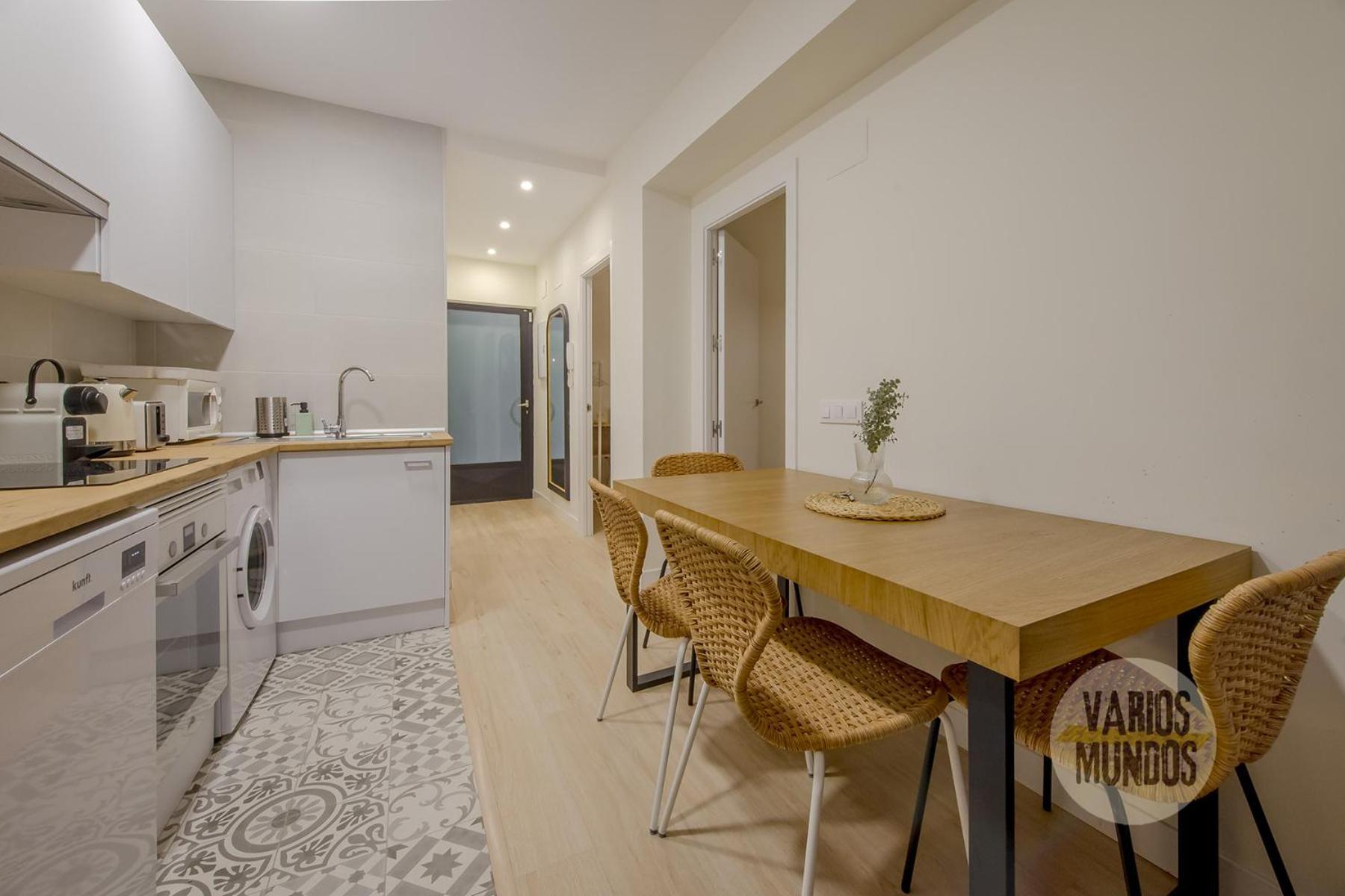Apartment Downtown&new 9pax En La Plaza De Chueca *