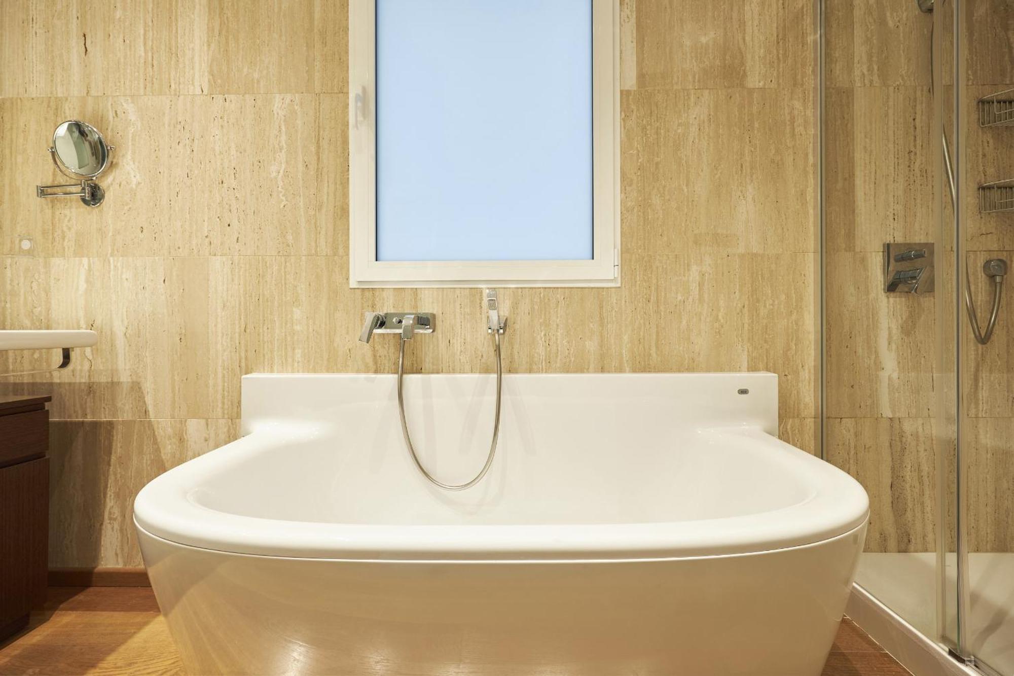 Goya Luxury, By Presidence Madrid