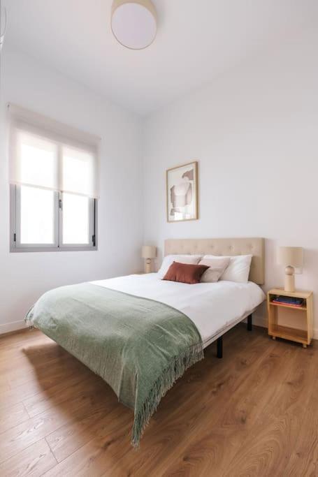 New Luxury Flat Next To Gran Via