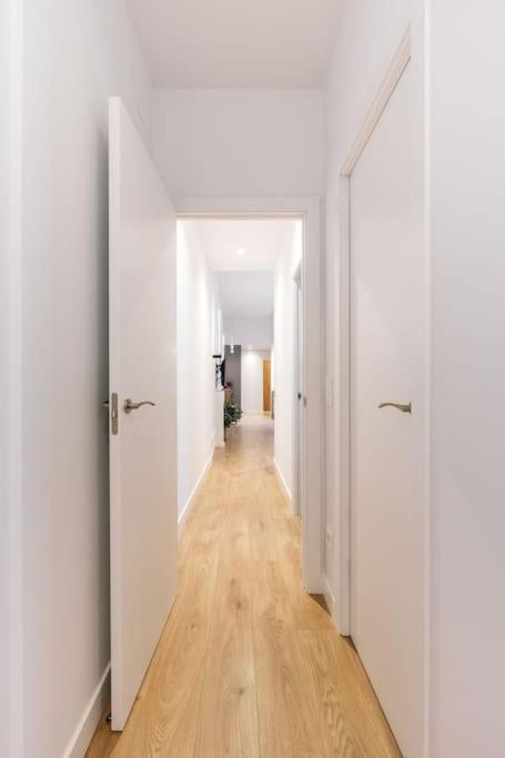 Apartment New Luxury Flat Next To Gran Via Madrid