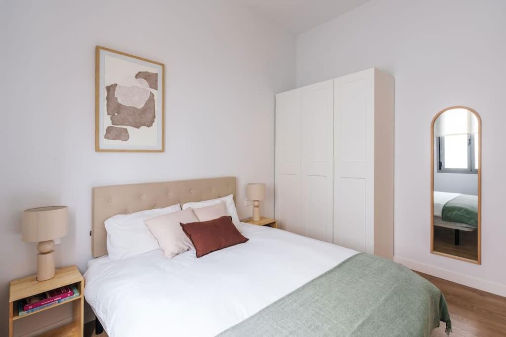 New Luxury Flat Next To Gran Via Apartment *