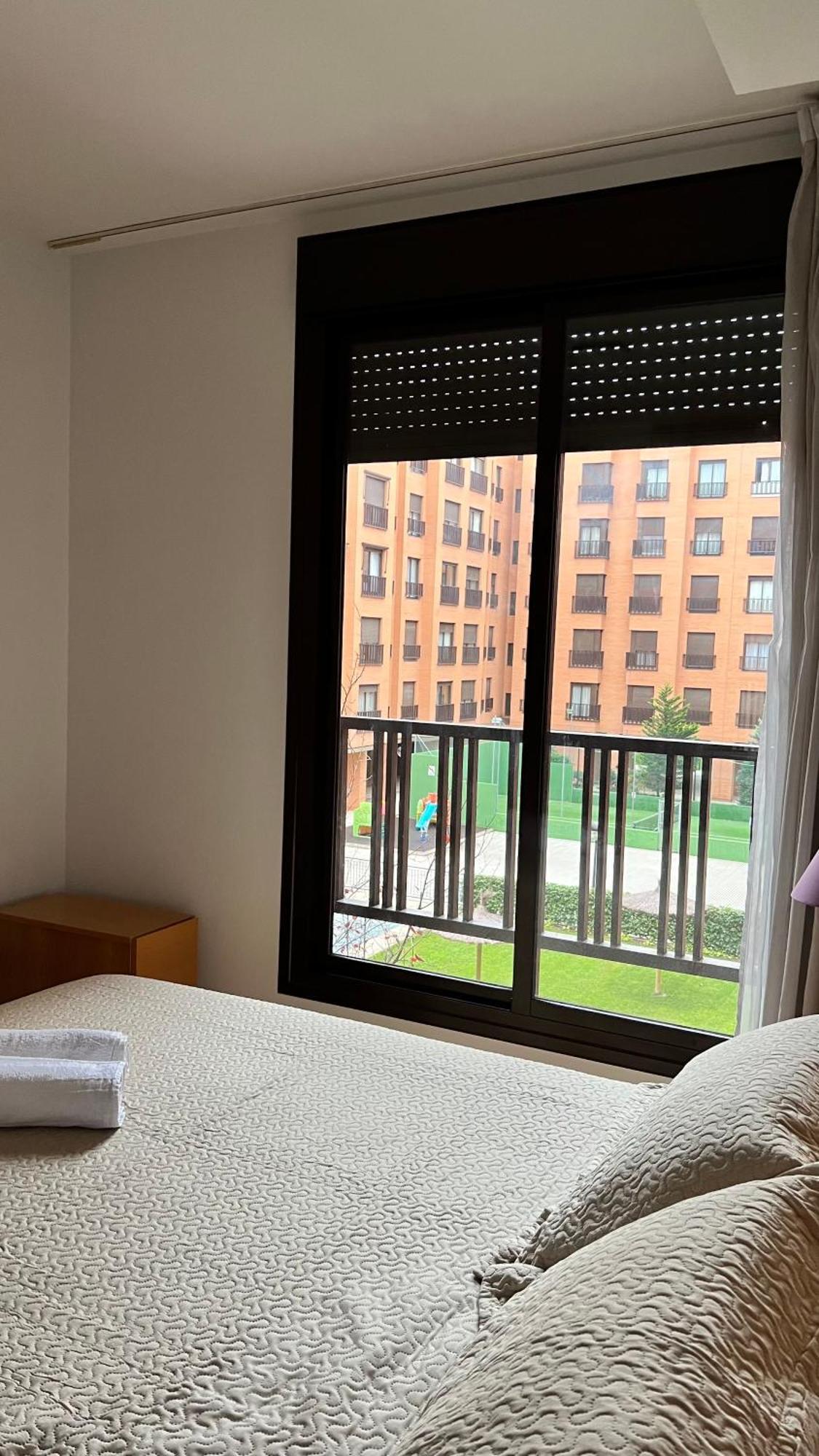 Turistico Plenilunio Suite, Airport, Wanda, Ifema *