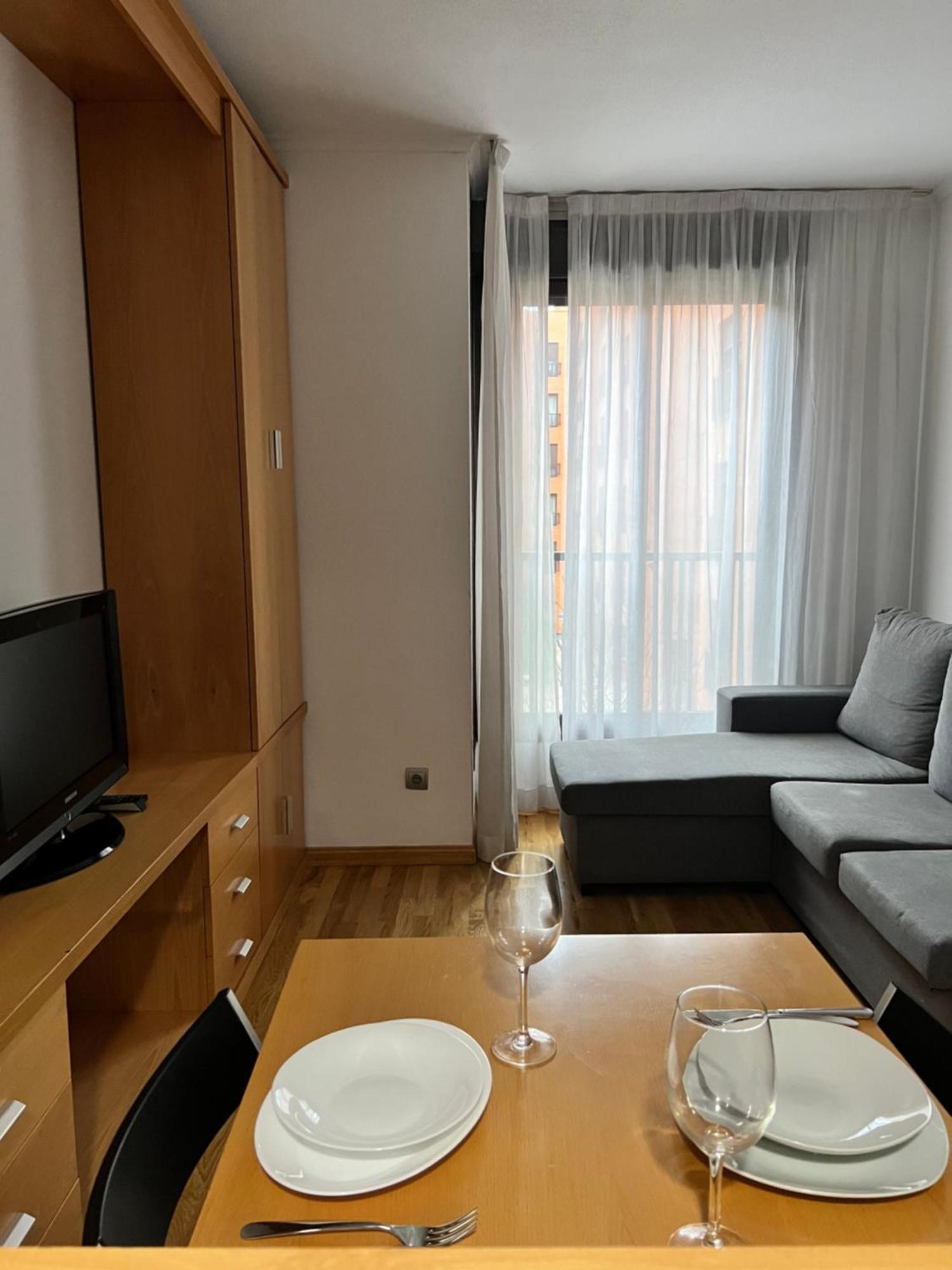 Turistico Plenilunio Suite, Airport, Wanda, Ifema *