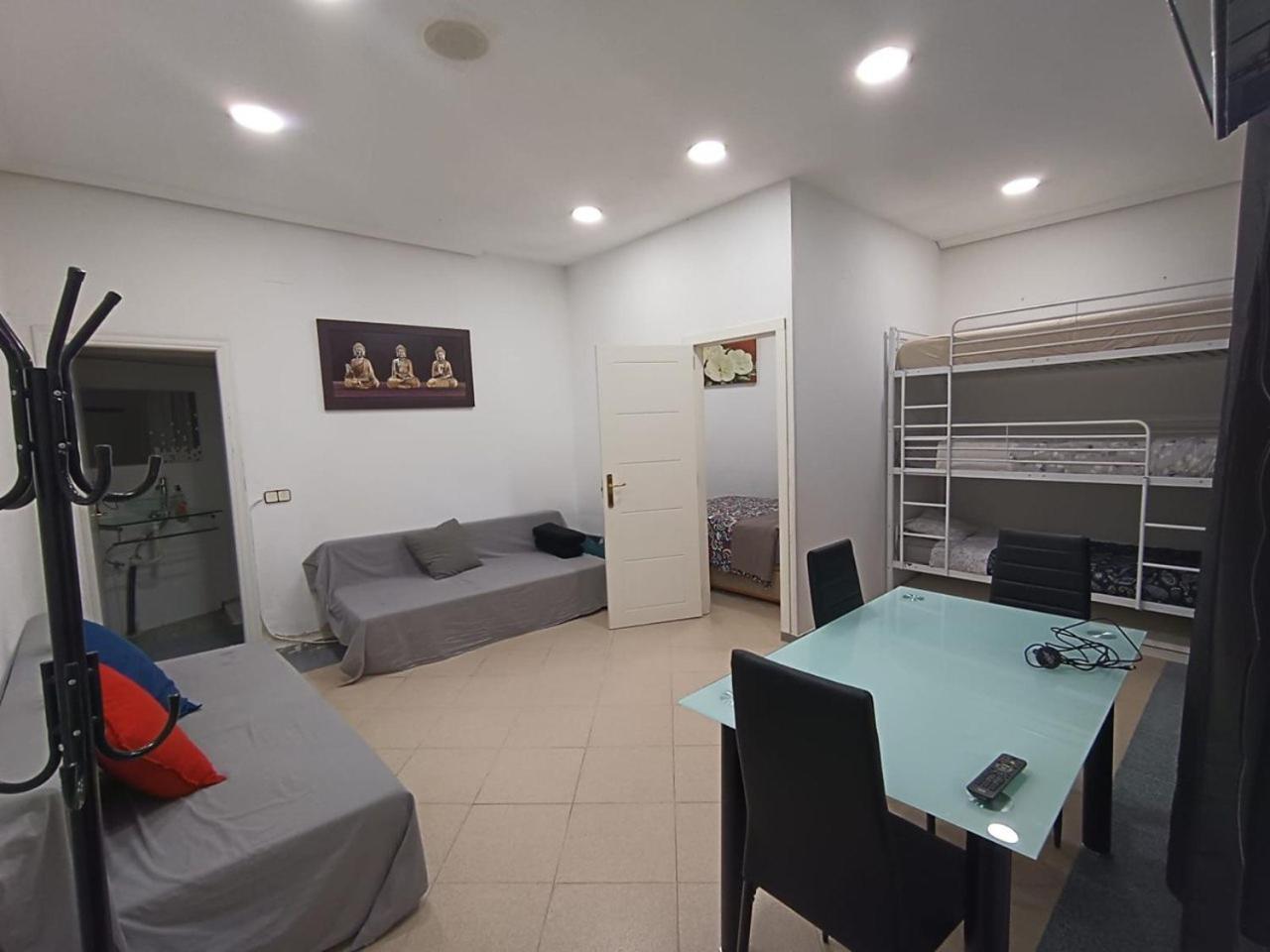 Pensión Parsa Residencial House Madrid