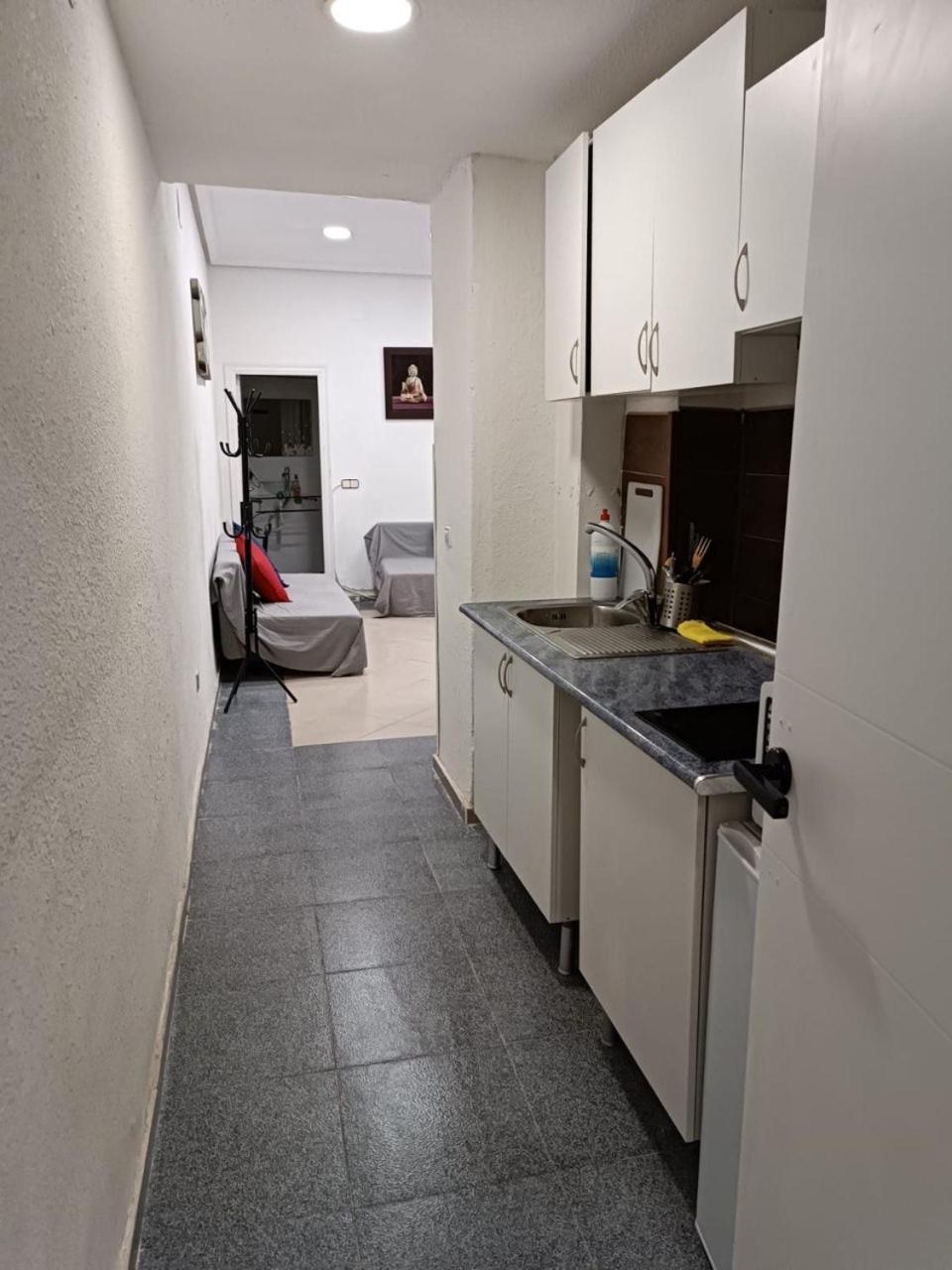 Parsa Residencial House Casa de hóspedes