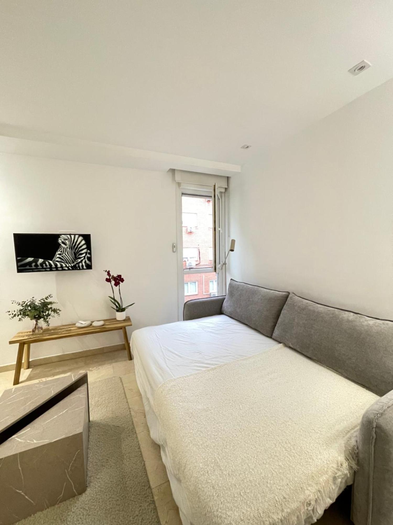 Apartamento Cozy In Malasana Madrid